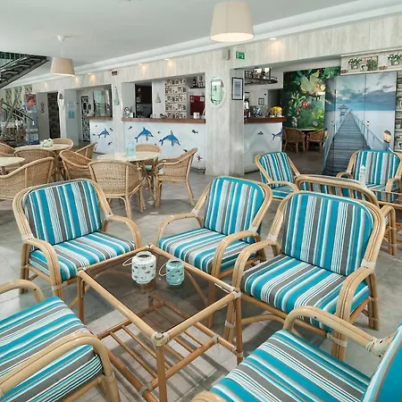 ホテル International Direttamente Sulla Sabbia