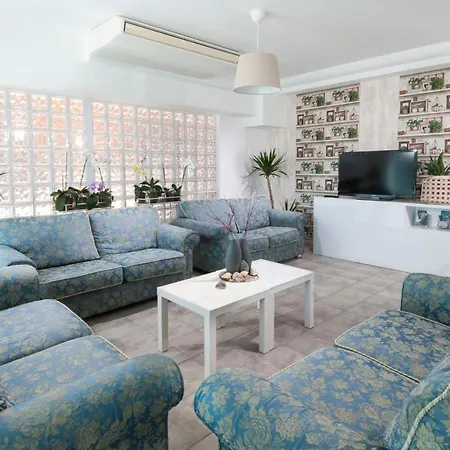 International Direttamente Sulla Sabbia 3*