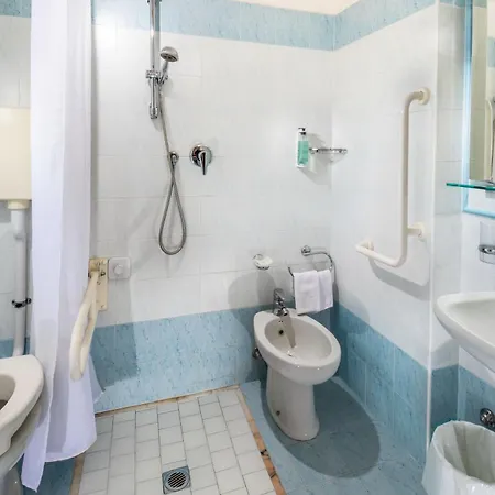 International Direttamente Sulla Sabbia 3* ミザーノ・アドリアーティコ