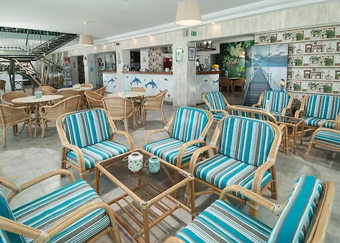 Hotell International Direttamente Sulla Sabbia