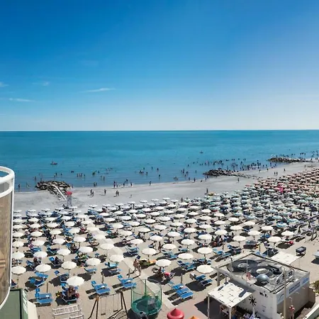 International Direttamente Sulla Sabbia Hotel