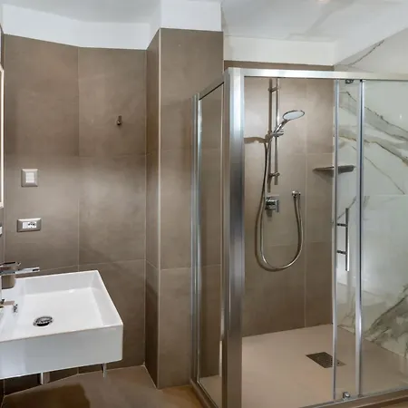 International Direttamente Sulla Sabbia Hotel